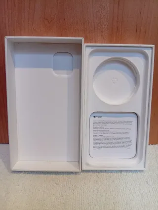 Caja IPHONE 11