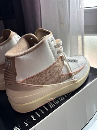 Nike Air Jordan 2 Talla 44 Beige/Blanco