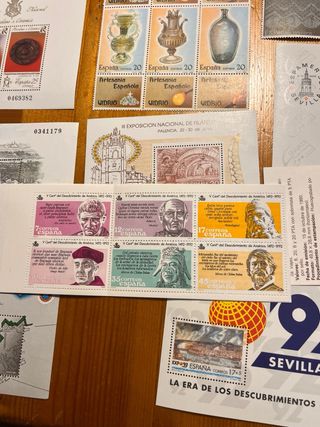 27 Hojitas Filatélicas Variadas segun fotos