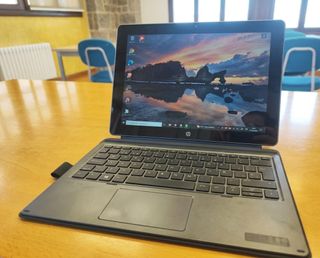 HP Pro X2 612 G2 512GB SSD 8GB RAM