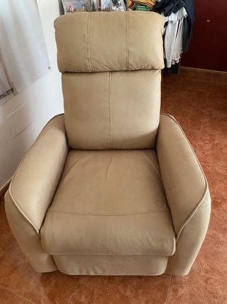 Sillón relax piel beige