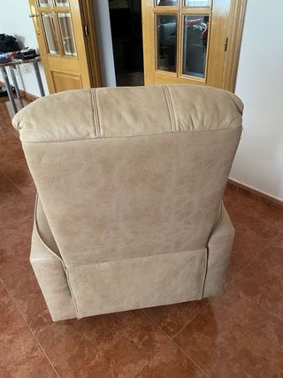 Sillón relax piel beige