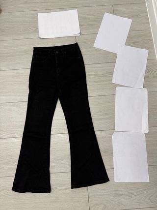 Pantalones vaqueros acampanados negros