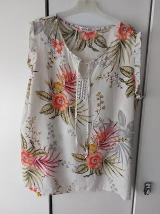 Blusa DODO Talla XL Estampado Floral