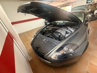 Aston Martin DB9 2006