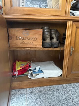 Mueble Armero Madera Haya Cristal