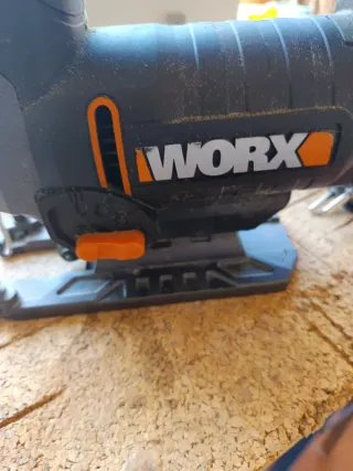 Caladora WORX WT463 650W