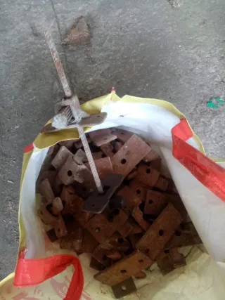 Ranas de cuña para construcción