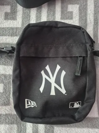 Borse Jordan con una in regalo