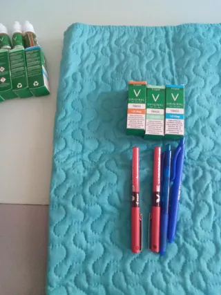 Lote de bolígrafos variados