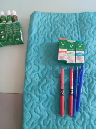 Lote de bolígrafos variados