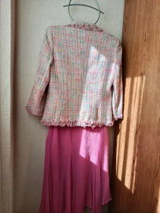 Traje chaqueta y falda multicolor