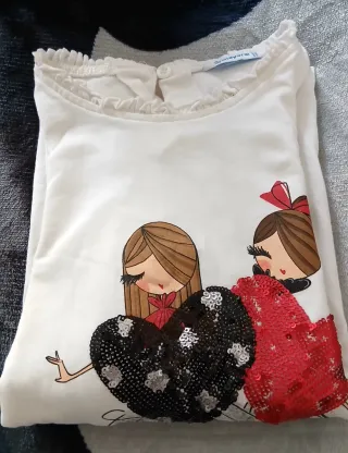 Camiseta marca Mayoral para niña 9 años (134cm)