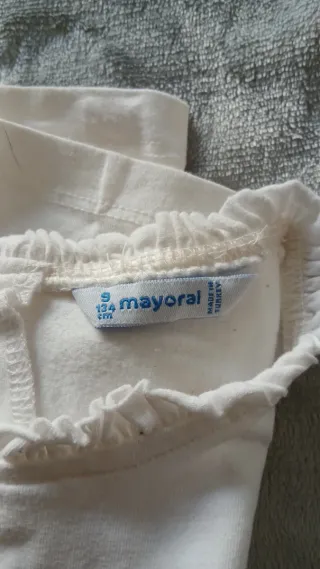 Camiseta marca Mayoral para niña 9 años (134cm)