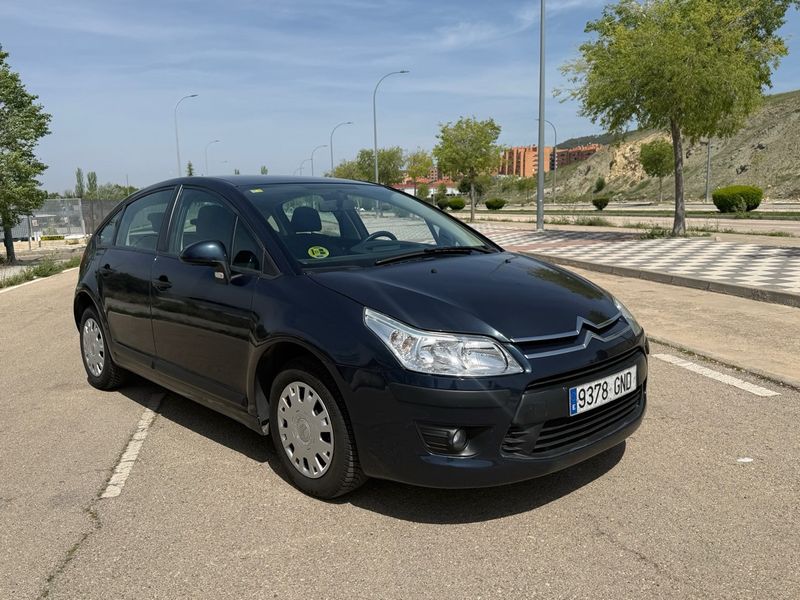 Citroen C4 2009 - foto 1