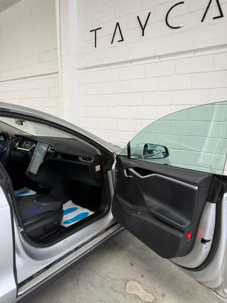 Tesla Model S 2014 Carga gratuita de por vida
