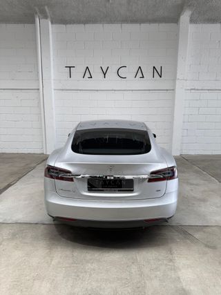 Tesla Model S 2014 Carga gratuita de por vida