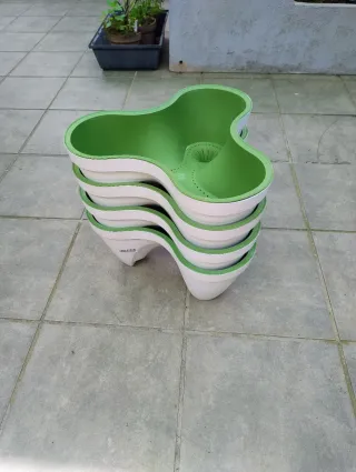Macetas apilables Ivy Planter