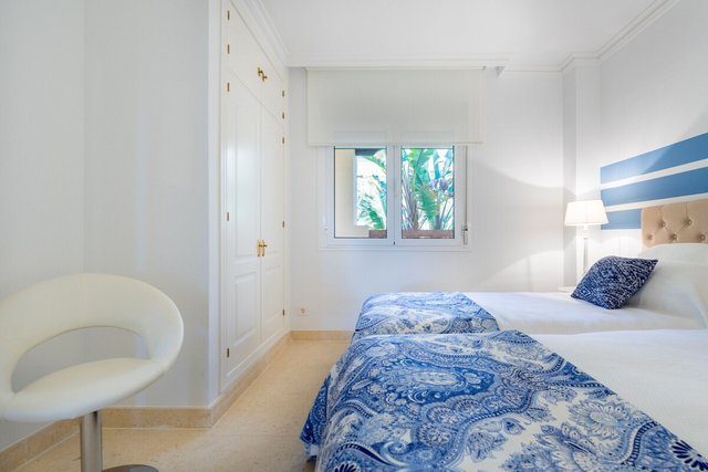 Piso de 2 dormitorios y 2 baños en Benalmádena