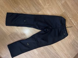 Pantalones Nike NOCTA Negros y Amarillos