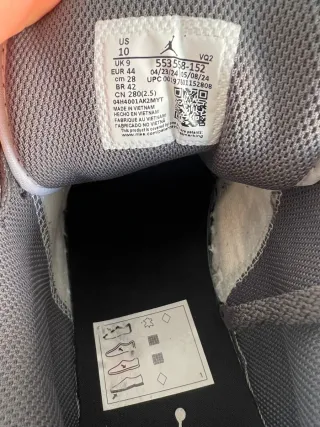 Nike Jordan 1 Low Gris y Blanco Talla 44