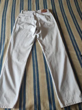 Pantalón vaquero largo blanco