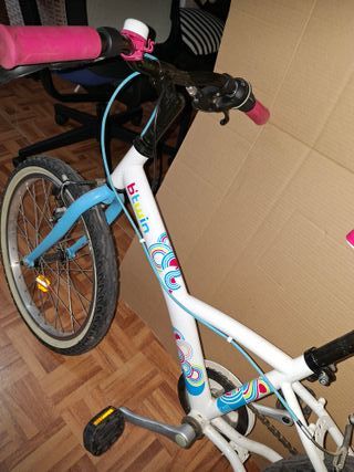 Bicicleta Infantil Btwin 20 Casi Nueva