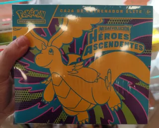 ETB Pokémon Héroes Ascendentes🇪🇦