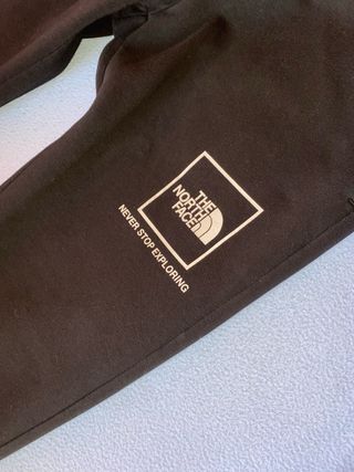 Pantalón chándal The North Face Talla S