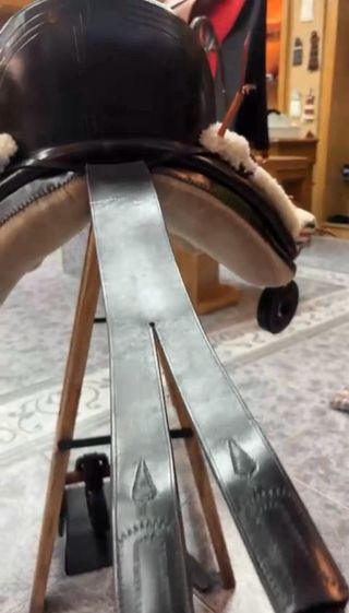 Montura de amazona en perfecto estado