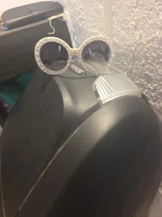 Gafas de sol adornadas con cristales de swrosvki