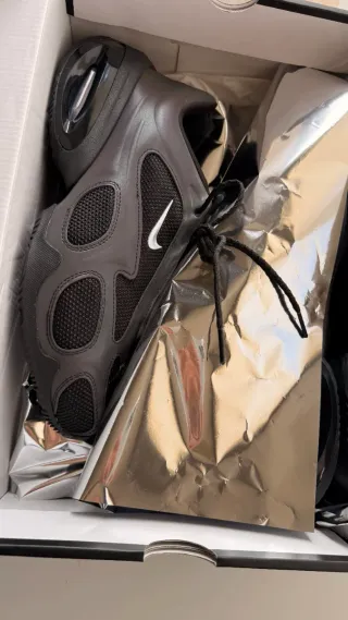 Nike Air Max Muse Negro/Plata