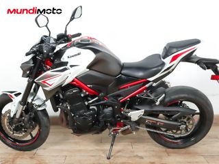 KAWASAKI Z 900