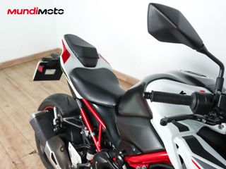 KAWASAKI Z 900