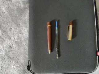 Bolígrafo universal