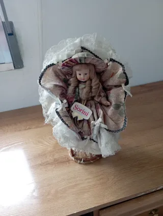 Muñeca de colección Sorini