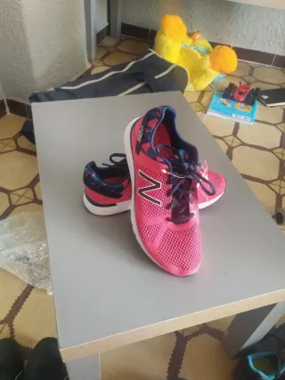 Zapatillas New Balance Vazee Mujer Talla 39