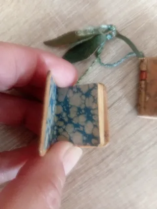 Mini Libri Fatti a Mano