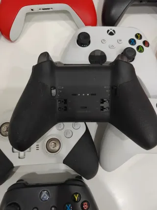 Lote 9 + 4 mandos Microsoft