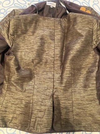 Conjunto Bambola Top y Chaqueta Marrón Dorado Tall