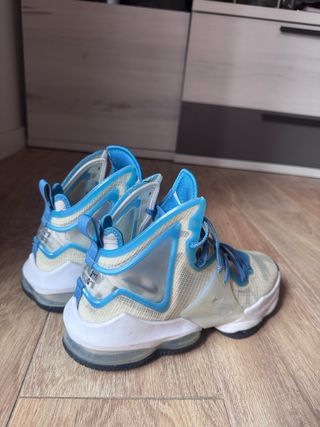Nike LeBron 19 Space Jam