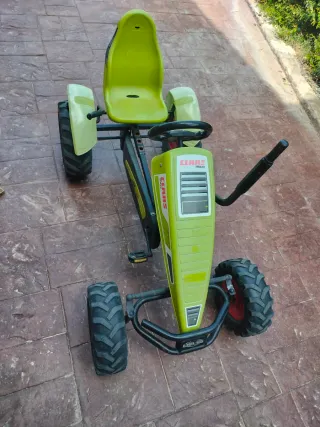 Kart a pedales infantil Claas