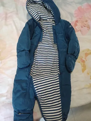 Buzo de nieve para bebé azul