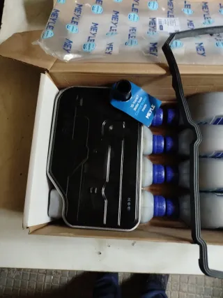 Kit Meyle GLC