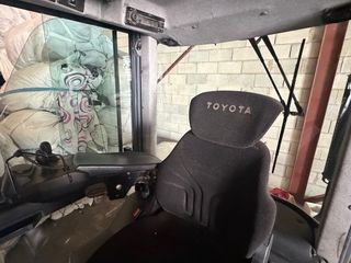 Carretilla elevadora Toyota 2T 2015
