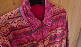 Chaqueta mujer dorada y morada