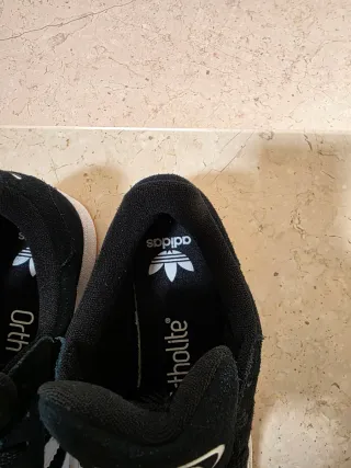 Adidas Campus nere e bianche