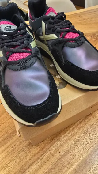 Zapatillas Munich Talla 41 Negras y Rosas