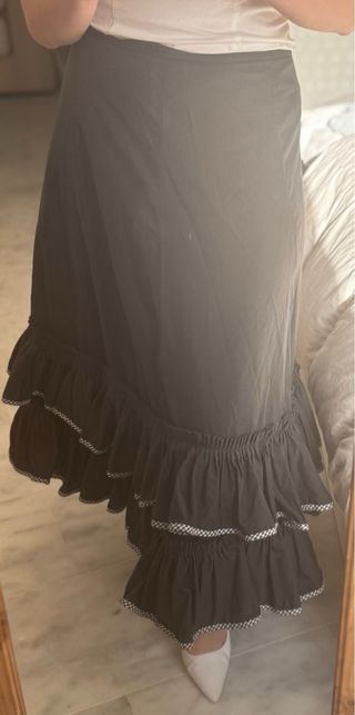 Falda flamenca negra volantes cuadros