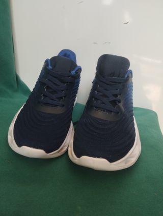 Scarpe sportive uomo/donna blu e bianche n.40